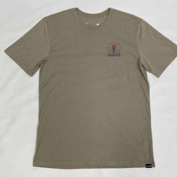 NWOT Hurley Tee Surf and Enjoy khaki brown super soft, preshrunk cotton Size M - Picture 2 of 10